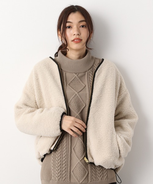 GLOBAL WORK(グローバルワーク)の「リバーシブルボアブルゾン/895355(ブルゾン・レディース・カーキ/ブラック・MEDIUM/LARGE)」の2枚目の写真