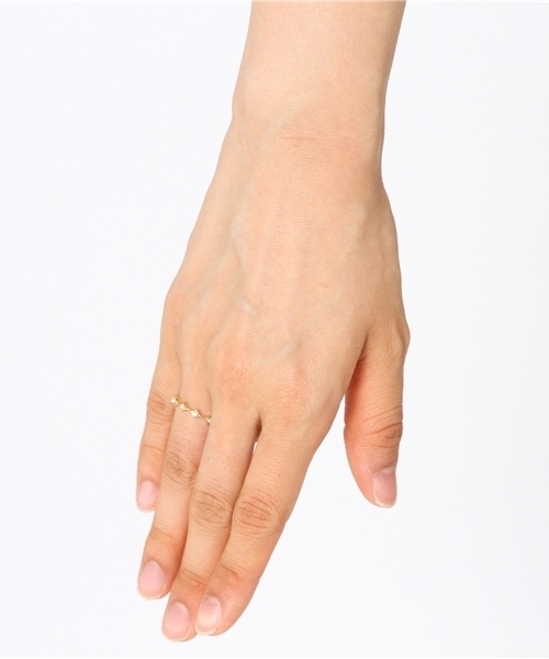 Chico（チコ）の「5連パールリング（リング・レディース・ゴールド・FREE）」の3枚目の写真