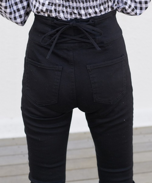 one after another NICE CLAUP（ワンアフターアナザーナイスクラップ）の「バックレースアップスキニーパンツ（デニムパンツ・レディース・ブラック/グレー/インディゴブルー・SMALL/MEDIUM）」の10枚目の写真