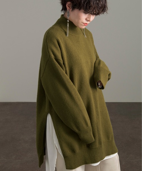 Ambre Neige(アンブルネージュ)の「バックデザインスリットニット/【WEB/EC限定商品】(ニット/セーター・レディース・ベージュ/カーキ・FREE)」の10枚目の写真