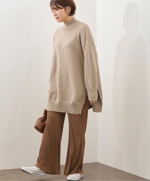 Ambre Neige(アンブルネージュ)の「バックデザインスリットニット/【WEB/EC限定商品】(ニット/セーター・レディース・ベージュ/カーキ・FREE)」の19枚目の写真