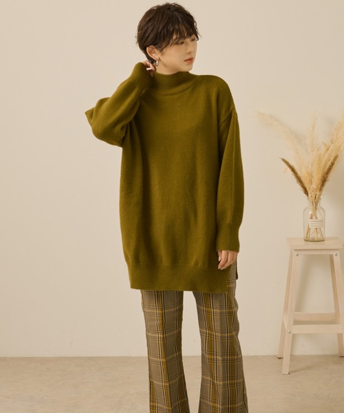 Ambre Neige(アンブルネージュ)の「バックデザインスリットニット/【WEB/EC限定商品】(ニット/セーター・レディース・ベージュ/カーキ・FREE)」の16枚目の写真