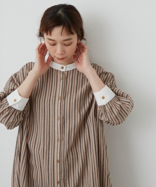 Libra Cue（リブラ キュー）の「ストライプクレリックワンピース（ワンピース・レディース・ベージュ/ブルー・FREE）」の20枚目の写真