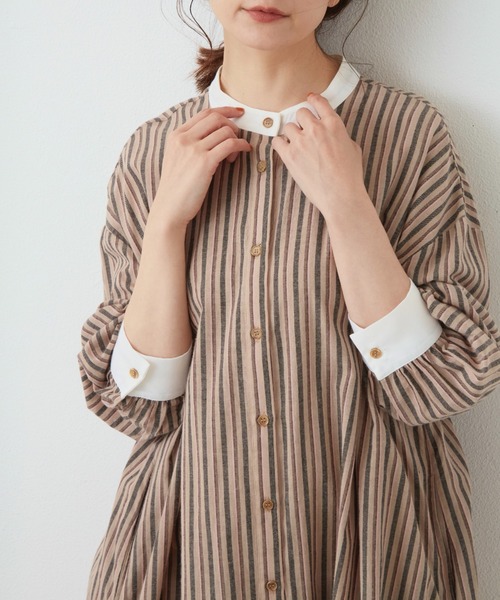 Libra Cue（リブラ キュー）の「ストライプクレリックワンピース（ワンピース・レディース・ベージュ/ブルー・FREE）」の22枚目の写真