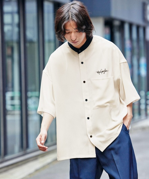 Mark Gonzales（マーク・ゴンザレス）の「Mark Gonzales/マークゴンザレス MONO-MART別注 ブライトポプリン オーバーサイズ クレリック 1/2 sleeve バンドカラーシャツ（シャツ/ブラウス・メンズ・ライトグレー/ブラック/ブラック系その他/グレー系その他/ベージュ系その他/ライラック/グレイッシュベージュ/グレイッシュブルー・M/L）」の5枚目の写真