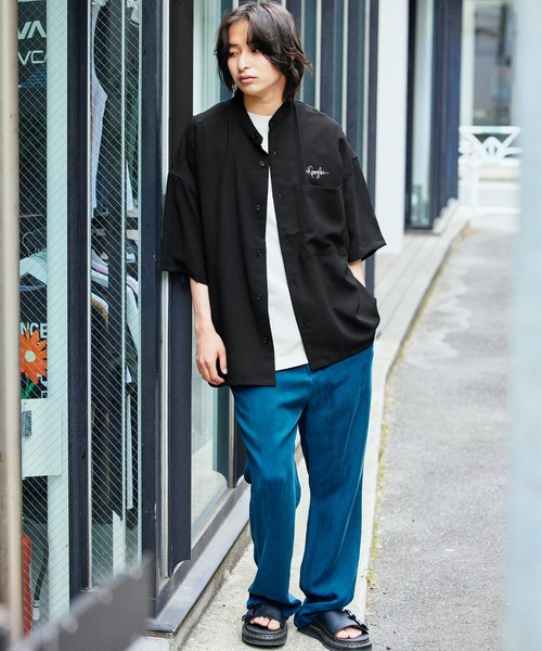 Mark Gonzales（マーク・ゴンザレス）の「Mark Gonzales/マークゴンザレス MONO-MART別注 ブライトポプリン オーバーサイズ クレリック 1/2 sleeve バンドカラーシャツ（シャツ/ブラウス・メンズ・ライトグレー/ブラック/ブラック系その他/グレー系その他/ベージュ系その他/ライラック/グレイッシュベージュ/グレイッシュブルー・M/L）」の21枚目の写真