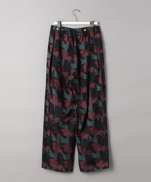 UNDERCOVER（アンダーカバー）の「＜UNDERCOVER（アンダーカバー）＞ ビッグカモフラージュ ワーク パンツ■■■（その他パンツ・メンズ・その他1・2）」の2枚目の写真