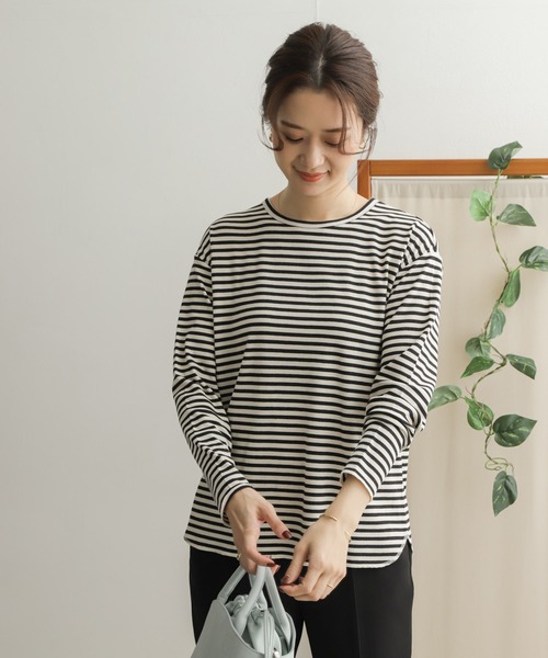 URBAN RESEARCH DOORS（アーバンリサーチドアーズ）の「【WEB限定】ハニカムボーダーロングTシャツ（Tシャツ/カットソー・レディース・ブラック/グレー/ラベンダー/ブルー系その他・ONE）」の21枚目の写真