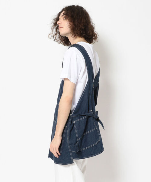 CAL O LINE（キャルオーライン）の「CAL O LINE /キャルオーライン　utility denim apron 2nd（ベスト・メンズ・ブルー・FREE）」の2枚目の写真