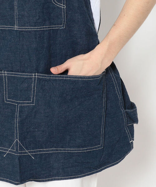CAL O LINE（キャルオーライン）の「CAL O LINE /キャルオーライン　utility denim apron 2nd（ベスト・メンズ・ブルー・FREE）」の8枚目の写真