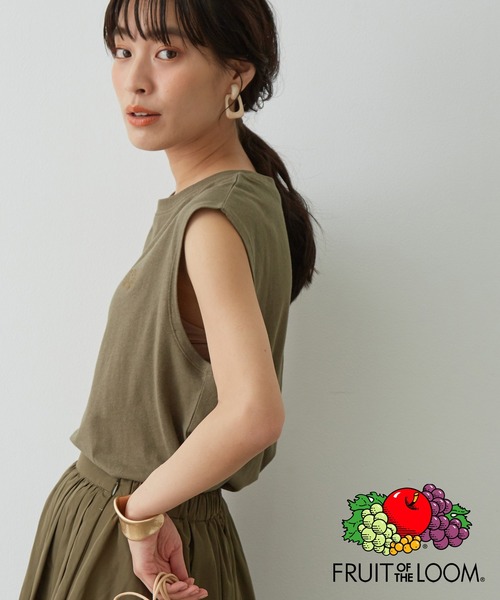 FRUIT OF THE LOOM(フルーツオブザルーム)の「【FRUIT OF THE LOOM for SALON】ノースリーブTシャツ(Tシャツ/カットソー・レディース・カーキ/オレンジ/ラベンダー/ベージュ・FREE)」の2枚目の写真