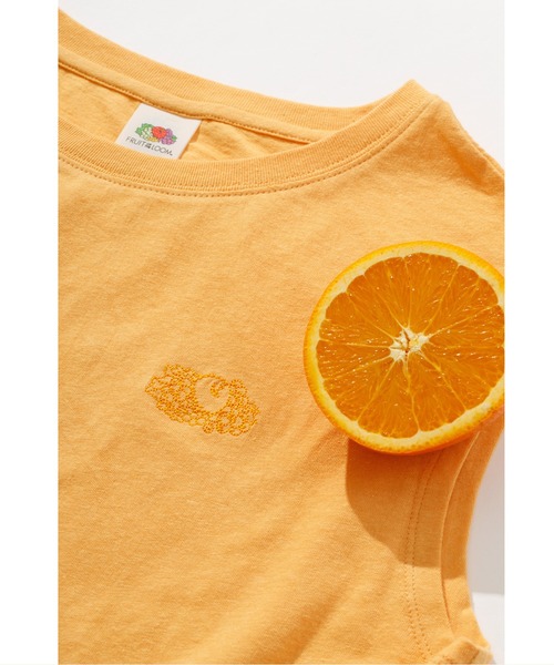 FRUIT OF THE LOOM(フルーツオブザルーム)の「【FRUIT OF THE LOOM for SALON】ノースリーブTシャツ(Tシャツ/カットソー・レディース・カーキ/オレンジ/ラベンダー/ベージュ・FREE)」の5枚目の写真