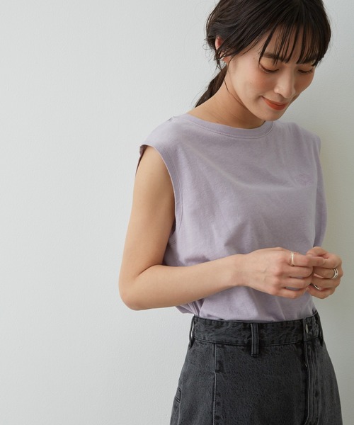 FRUIT OF THE LOOM(フルーツオブザルーム)の「【FRUIT OF THE LOOM for SALON】ノースリーブTシャツ(Tシャツ/カットソー・レディース・カーキ/オレンジ/ラベンダー/ベージュ・FREE)」の14枚目の写真