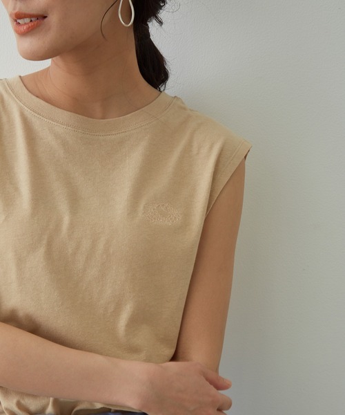 FRUIT OF THE LOOM(フルーツオブザルーム)の「【FRUIT OF THE LOOM for SALON】ノースリーブTシャツ(Tシャツ/カットソー・レディース・カーキ/オレンジ/ラベンダー/ベージュ・FREE)」の17枚目の写真