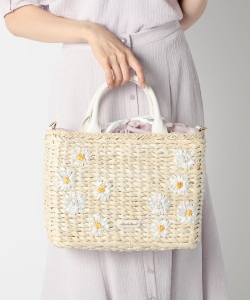 MISCH MASCH（ミッシュマッシュ）の「フルールトートかごバッグ（かごバッグ・レディース・ライトブルー/ホワイト/ピンク・FREE）」の8枚目の写真