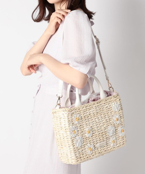 MISCH MASCH（ミッシュマッシュ）の「フルールトートかごバッグ（かごバッグ・レディース・ライトブルー/ホワイト/ピンク・FREE）」の9枚目の写真
