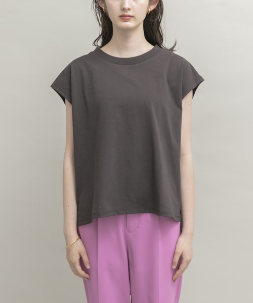 UR Lab.（アーバンリサーチラボ）の「ICESUMMER フレンチスリーブTシャツ（Tシャツ/カットソー・レディース・ライトブルー/オレンジ/カーキ/ブラック/ライトベージュ/オフホワイト/ダークブラウン・FREE）」の16枚目の写真