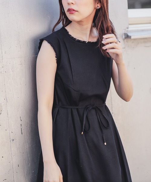 natural couture(ナチュラルクチュール)の「綿麻フリンジテントラインワンピース(ワンピース・レディース・ブラック/グレー/インディゴブルー/オレンジ/ライトベージュ・MEDIUM/LARGE)」の7枚目の写真
