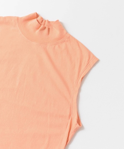 URBAN RESEARCH Sonny Label（アーバンリサーチサニーレーベル）の「CAL.Berries　MOCK NECK TANK（Tシャツ/カットソー・レディース・ブラック/グリーン系その他/オレンジ/ホワイト・SMALL）」の14枚目の写真