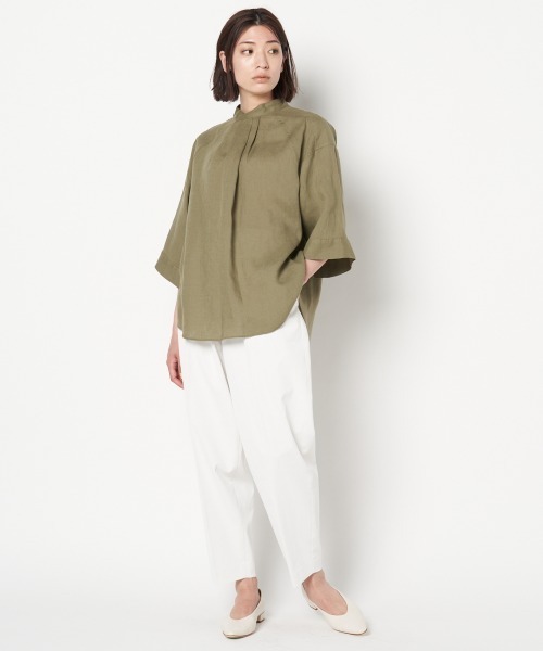 HELIOPOLE（エリオポール）の「80リネンBARBARAスタンドカラーブラウス（シャツ/ブラウス・レディース・スカイブルー/ホワイト/カーキ/ライトイエロー・38）」の3枚目の写真