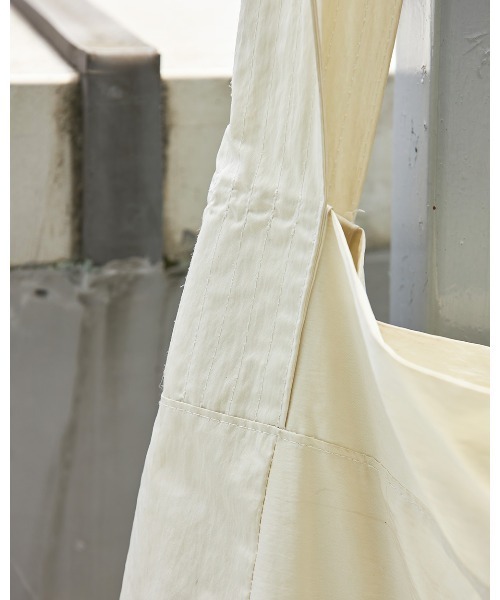 TODAYFUL（トゥデイフル）の「タイプライターショルダーバッグ（ショルダーバッグ・レディース・キナリ/ブラック・FREE）」の17枚目の写真