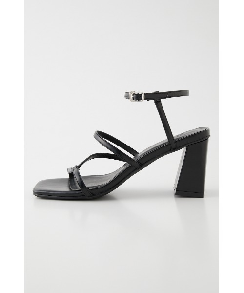 SLY（スライ）の「THIN STRAP CROSS SANDAL ストラップ クロス サンダル（サンダル・レディース・ブラック/アイボリー/ブルー・MEDIUM/LARGE/SMALL）」の3枚目の写真