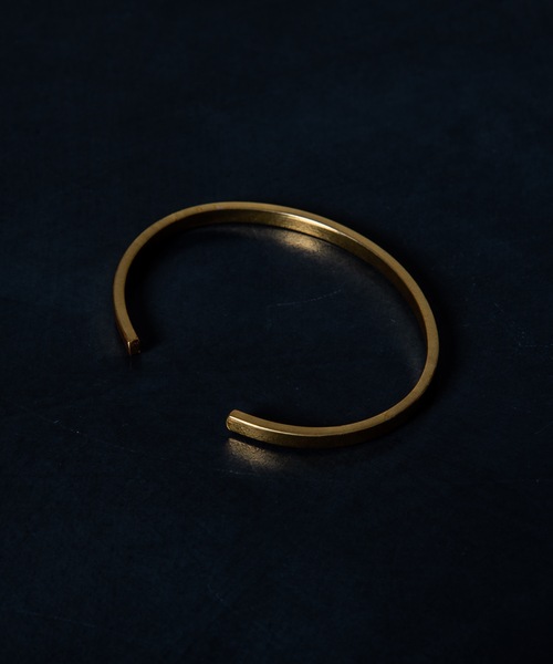 Genri(ゲンリ)の「Genri ゲンリ plane bangle_gri-B-002 バングル(バングル/リストバンド・メンズ・シルバー/ゴールド/ブラック・FREE)」の12枚目の写真