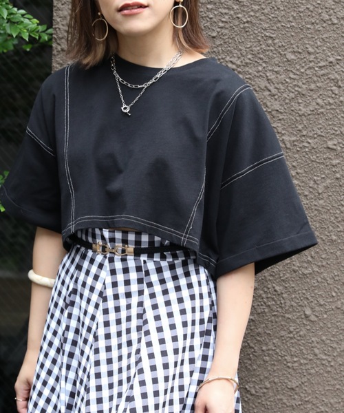 Bonjour Sagan(ボンジュールサガン)の「配色ステッチちびTEE【ZOZO限定アイテム】(Tシャツ/カットソー・レディース・ブラック/ダークオレンジ/ベージュ/グリーン/ダークグリーン/オフホワイト・FREE)」の3枚目の写真