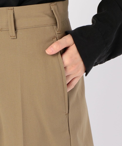 THE SHINZONE（ザ　シンゾーン）の「THE SHINZONE | HIGH WAIST CHINO PANTS WOMEN（チノパンツ・レディース・ベージュ・34/36/32）」の10枚目の写真