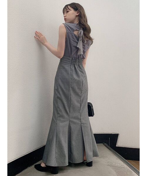 dazzlin（ダズリン）の「バックリボンノースリトップス（Tシャツ/カットソー・レディース・ブラック/グレー/オフホワイト/モカ・FREE）」の13枚目の写真