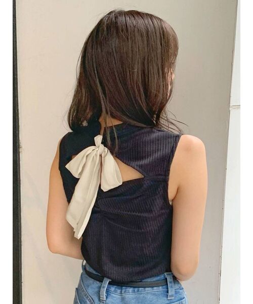 dazzlin（ダズリン）の「バックリボンノースリトップス（Tシャツ/カットソー・レディース・ブラック/グレー/オフホワイト/モカ・FREE）」の19枚目の写真