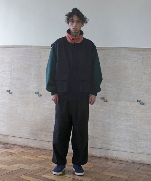 wonderland(ワンダーランド)の「DOUBLE KNEE FLEECE PANTS(その他パンツ・メンズ・クリーム/ブラック・2/0/1)」の12枚目の写真