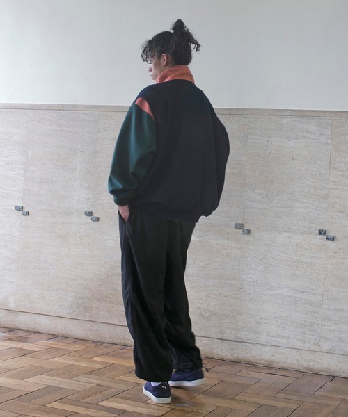 wonderland(ワンダーランド)の「DOUBLE KNEE FLEECE PANTS(その他パンツ・メンズ・クリーム/ブラック・2/0/1)」の6枚目の写真