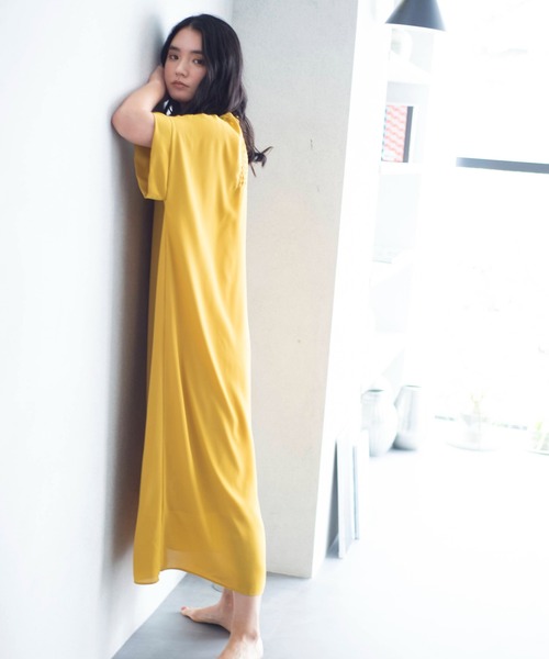 ONEME（ワンム）の「ONEME Back lace Dress（ワンピース・レディース・ネイビー/イエロー・FREE）」の10枚目の写真