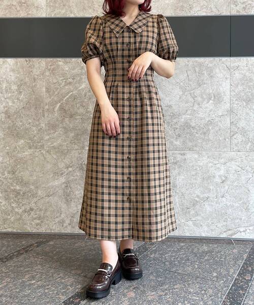 MAJESTIC LEGON（マジェスティックレゴン）の「ステッチコンシャスワンピ（ワンピース・レディース・ブラウン系その他2/ネイビー/ブラック・SMALL/MEDIUM）」の19枚目の写真