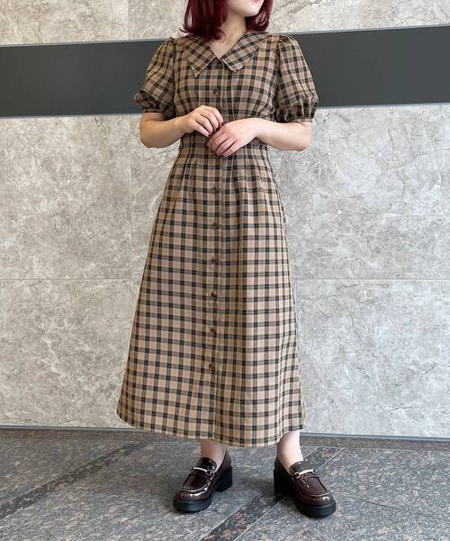 MAJESTIC LEGON（マジェスティックレゴン）の「ステッチコンシャスワンピ（ワンピース・レディース・ブラウン系その他2/ネイビー/ブラック・SMALL/MEDIUM）」の22枚目の写真