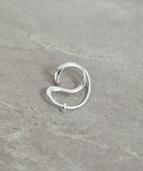 ソワリー　ネオコイル　イヤカフ　リング　シルバー Neo coil earcuff ring (one color) | Soierie Onl