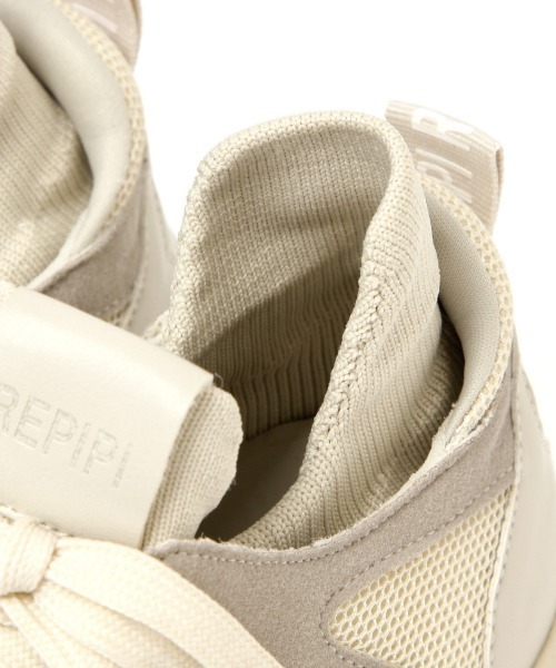 repipi armario（レピピ アルマリオ）の「ニットキリカエスニーカー（スニーカー・キッズ・ブラック/ピンク/グレー/ホワイト・LARGE/MEDIUM/SMALL）」の14枚目の写真