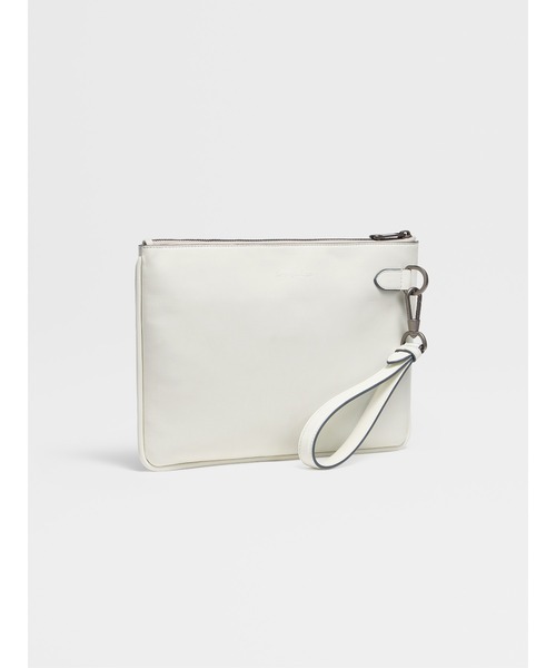 ZEGNA（ゼニア）の「ゼニア ビンテージロゴ フラットジップポーチ（クラッチバッグ・メンズ・ブラック/オフホワイト/ブルー・ONE SIZE）」の5枚目の写真