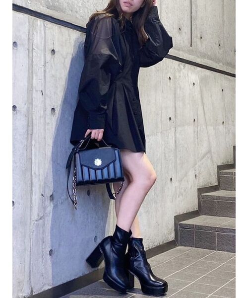 EVRIS(エヴリス)の「シアードッキングシャツ(シャツ/ブラウス・レディース・ホワイト/ブルー/ブラック・FREE)」の10枚目の写真