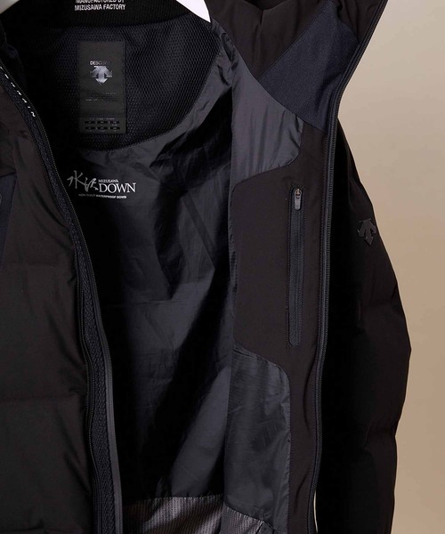 DESCENTE ALLTERRAIN(デサント オルテライン)の「【DESCENTE ALLTERRAIN】MOUNTAINEER/マウンテニア/水沢ダウンジャケット(ダウンジャケット/コート・メンズ・ブラック・S/M/L/XL/XXL)」の4枚目の写真