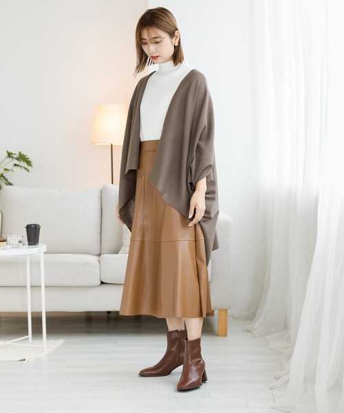 ZAKKA-BOX（ザッカボックス）の「スクエアトゥヒールショートブーツ（ブーツ・レディース・ブラック/ベージュ/ブラウン/アイボリー・23㎝/24㎝/25㎝/23.5㎝/24.5㎝）」の12枚目の写真