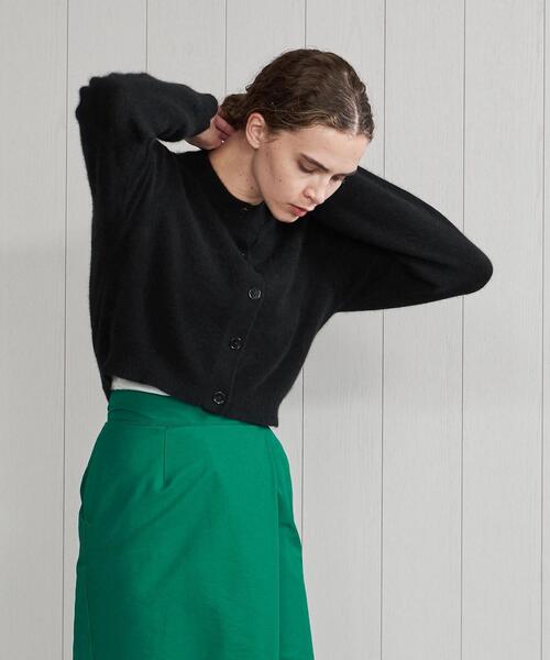 H　BEAUTY&YOUTH UNITED ARROWS（エイチビューティーアンドユースユナイテッドアローズ）の「＜H＞SHORT CARDIGAN/カーディガン（カーディガン/ボレロ・レディース・ターコイズブルー/ブラック/オレンジ・FREE）」の2枚目の写真