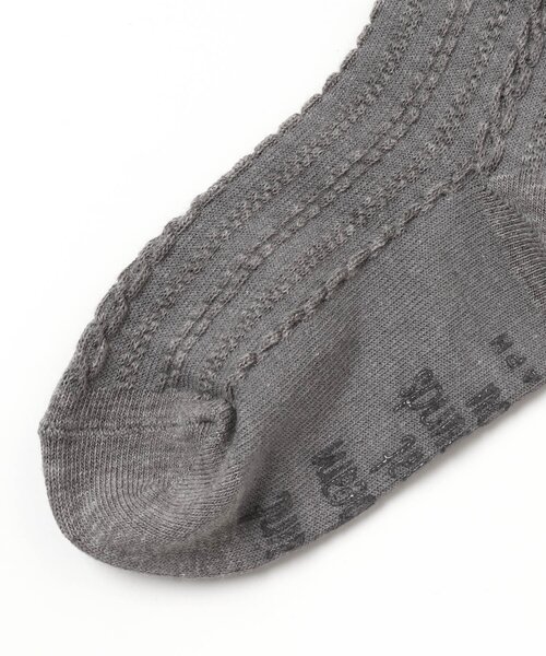 Seraph（セラフ）の「チビリボン丸編みケーブルタイツ（タイツ/ストッキング・キッズ・ブラック/ブラウン/グレー・90/100/110/120/140）」の9枚目の写真