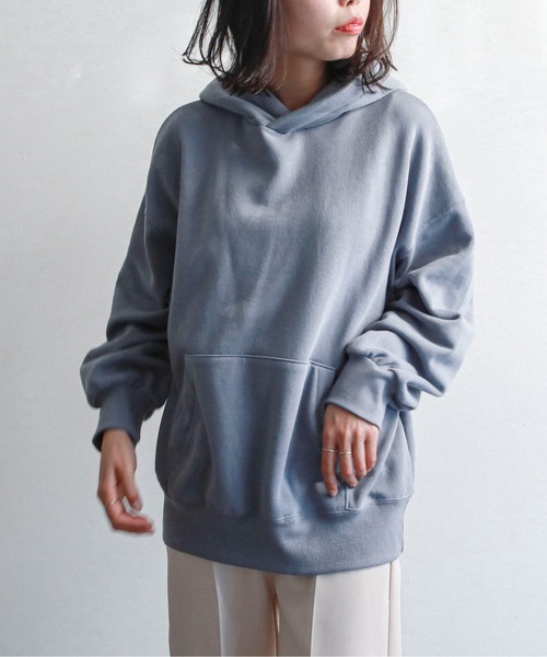 feepur（フェピュール）の「裏起毛オーバーサイズパーカー（パーカー・レディース・オフホワイト/チャコールグレー/杢グレー/グリーン/ブルー/エンジ・MEDIUM）」の5枚目の写真