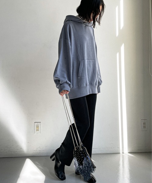 feepur（フェピュール）の「裏起毛オーバーサイズパーカー（パーカー・レディース・オフホワイト/チャコールグレー/杢グレー/グリーン/ブルー/エンジ・MEDIUM）」の19枚目の写真