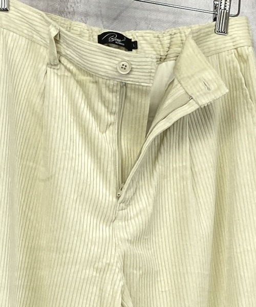 Beno（ビーノ）の「ワイドピッチ コットン コーデュロイ タックワイドパンツ（その他パンツ・メンズ・アイボリー/ブラック/ダークブラウン/ダークグリーン/ダークブルー・S/M/L）」の8枚目の写真