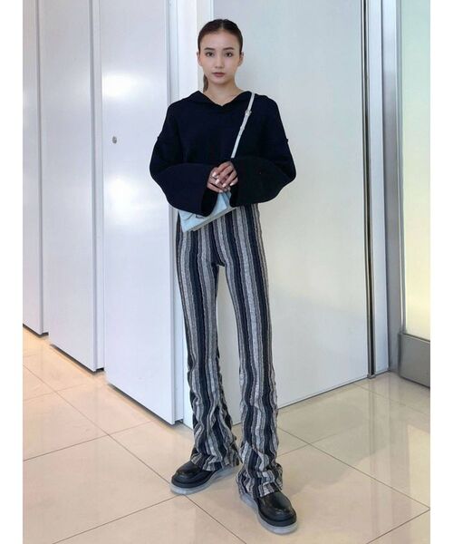 EMODA（エモダ）の「ギャザーフィットフレアパンツ（その他パンツ・レディース・グレー/ブラック/その他・FREE）」の21枚目の写真