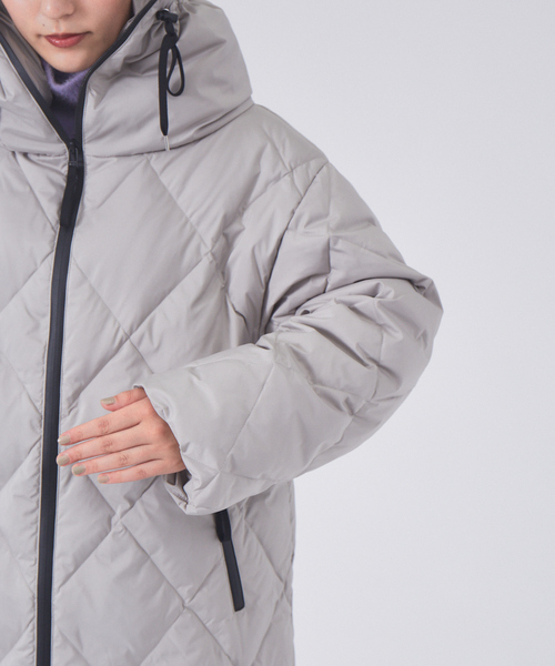 Rouge vif(ルージュヴィフ)の「タフタダウン(ダウンジャケット/コート・レディース・グレー/ブラック・38/36)」の4枚目の写真