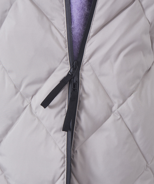 Rouge vif(ルージュヴィフ)の「タフタダウン(ダウンジャケット/コート・レディース・グレー/ブラック・38/36)」の7枚目の写真